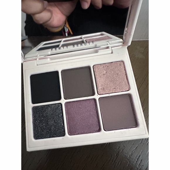 Fenty Beauty Eyeshadow Palette - Picture 5 of 5